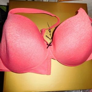 Cacique Intimates & Sleepwear - 40d Cacique TRUE EMBRACE COLLECTION CORAL T-SHIRT Cacique Intimates & Sleepwear - 40d Cacique TRUE EMBRACE COLLECTION CORAL T-SHIRT